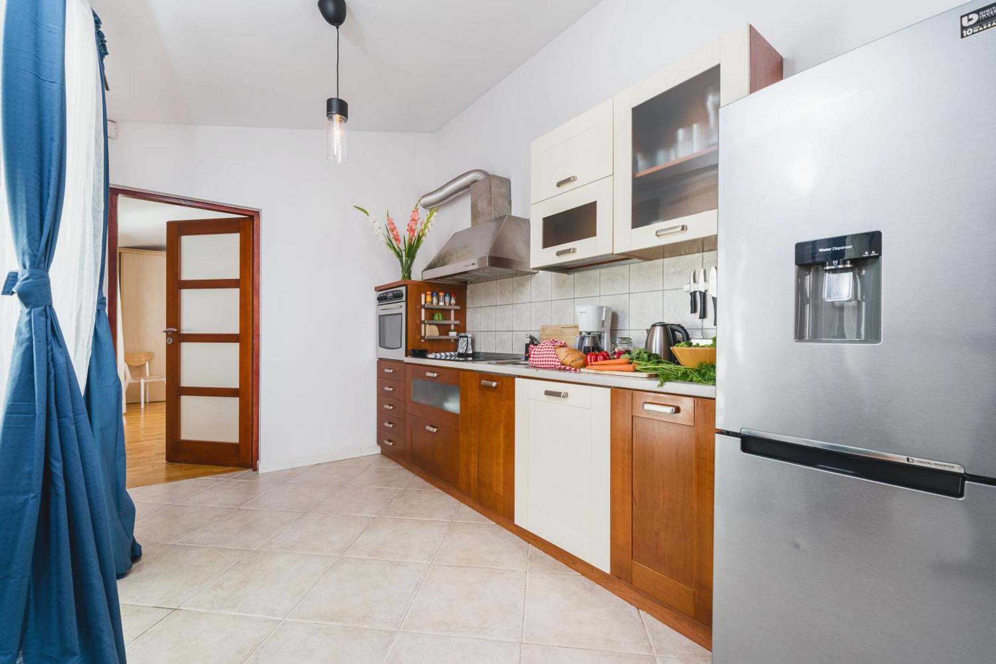 Apartment Unique Spacious 3 Bedroom - Old Town Loft - By Upstairs